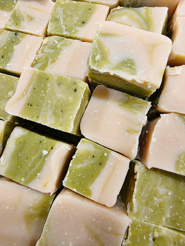 White Chocolate Matcha Flavoured Fudge ( 3 pieces)
