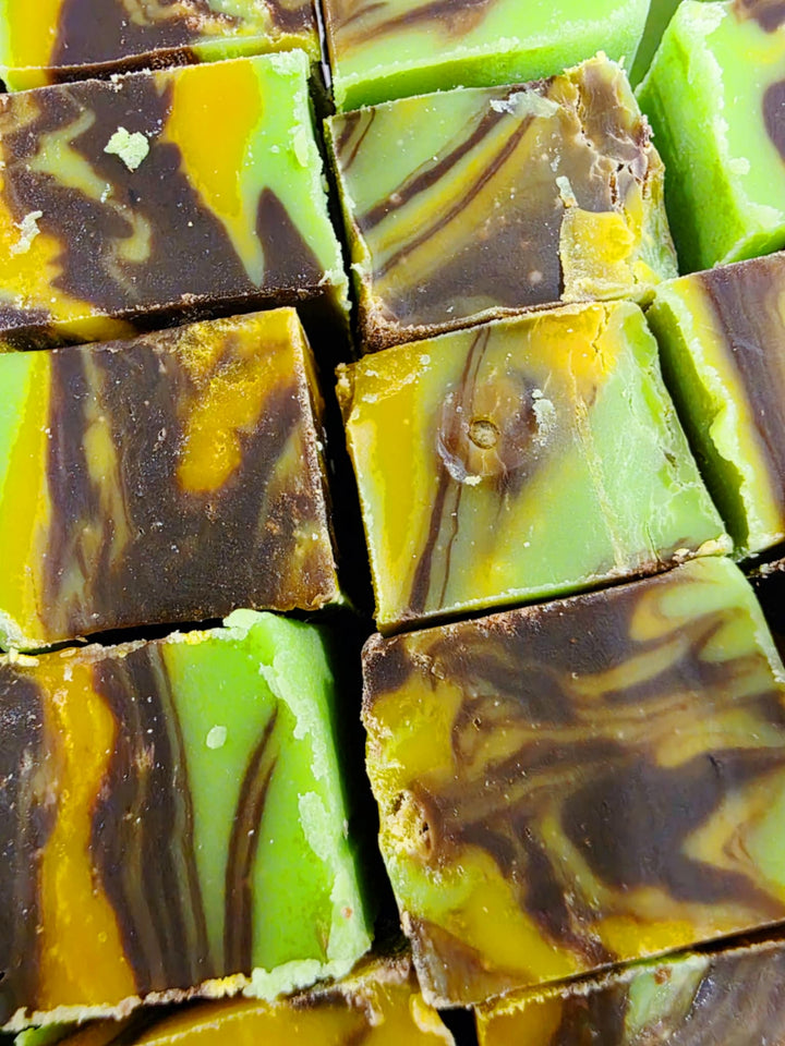 Honey & Dubai Style Fudge (3pieces)