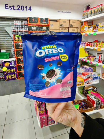 Oreo Mini Strawberry 61g - BEST BEFORE 22/07/25