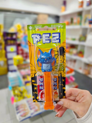Halloween Bat Pez + 2 refills.