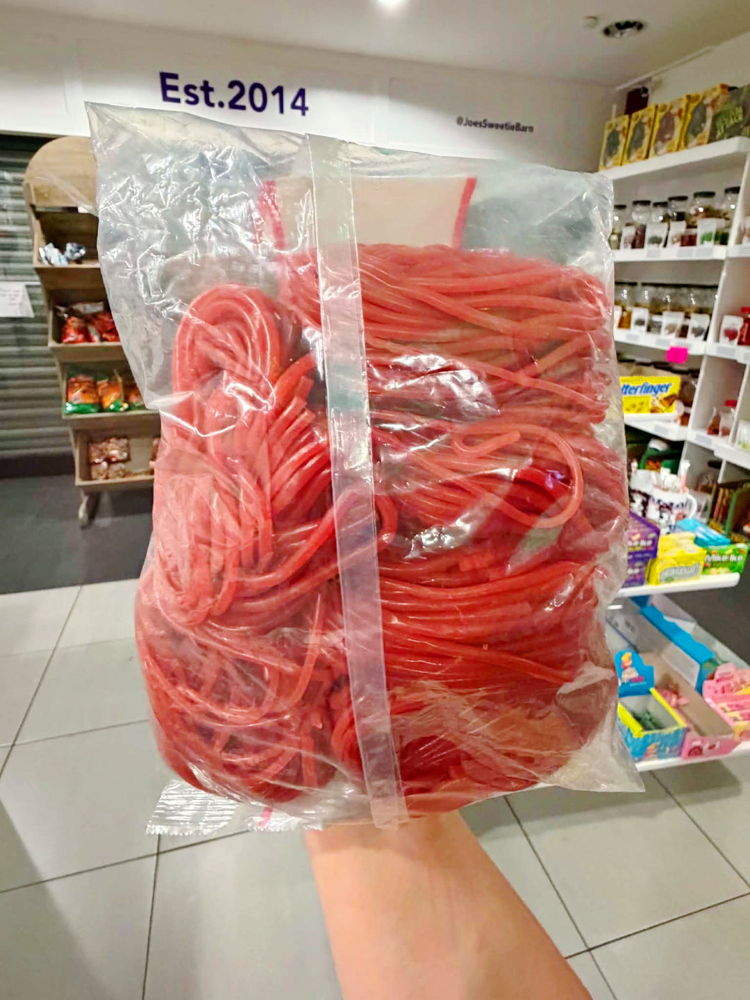 Strawberry Laces 1kg